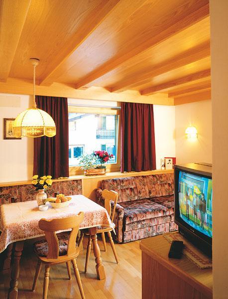 Residence Villa Tramont Ортизеи Экстерьер фото