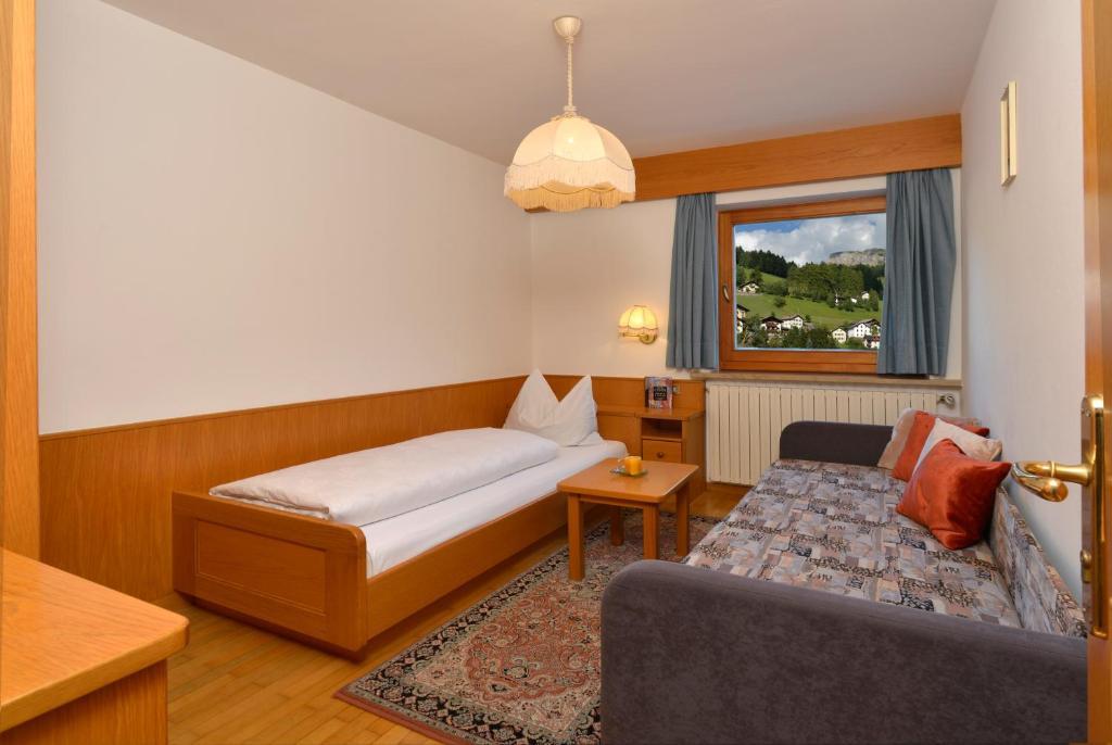 Residence Villa Tramont Ортизеи Экстерьер фото